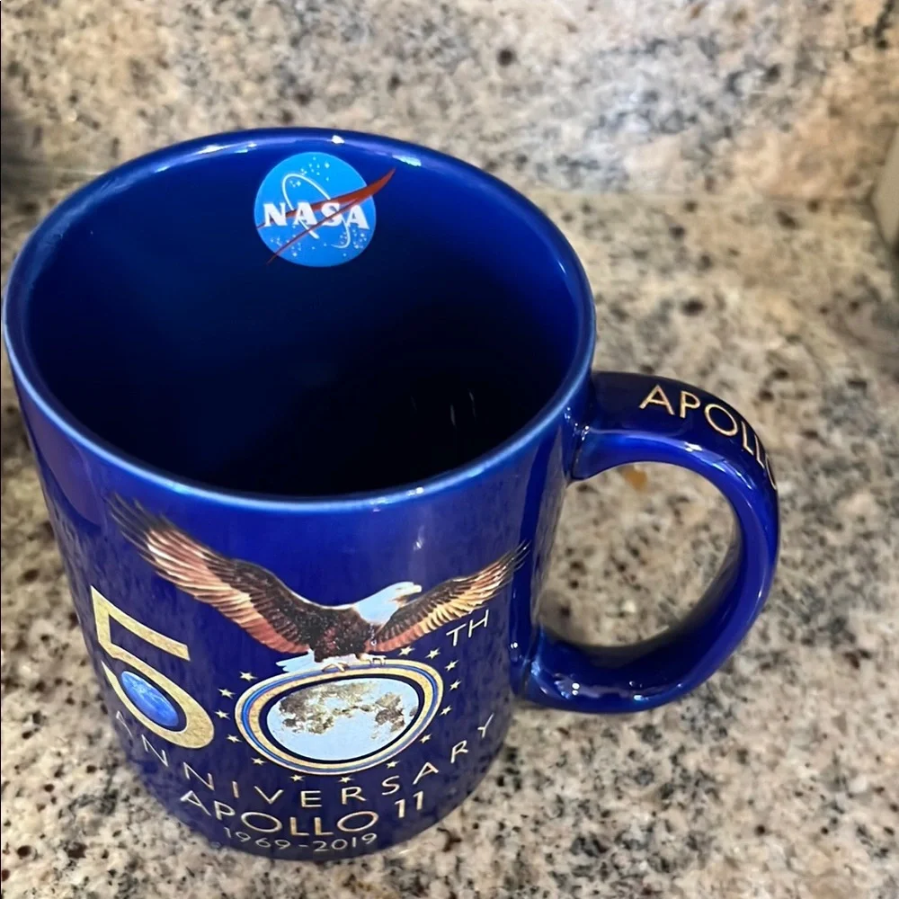 Apollo 11 Official 50th Anniversary Blue Mug - Picture 2 of 4